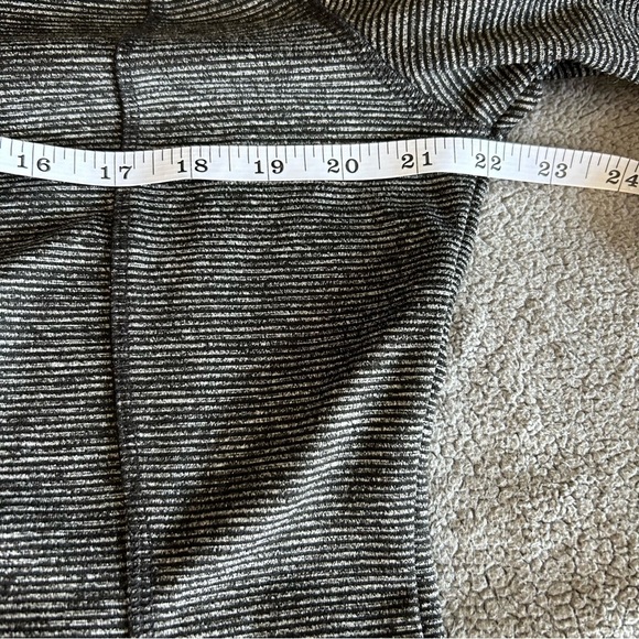 Old Navy Normcore, Active, Gym, Black and White Striped Zip Jacket - Picture 8 of 8